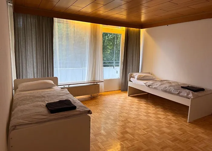 Lejlighed Monteurwohnung 6p 2 Bathrooms Kitchen