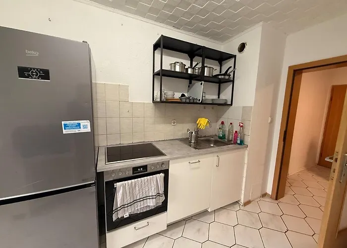 Monteurwohnung 6p 2 Bathrooms Kitchen Wuppertal